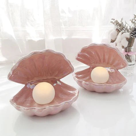 PearlGlow: Ceramic Shell Night Light for Elegant Bedroom Decor