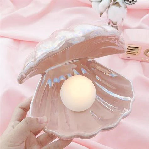 PearlGlow: Ceramic Shell Night Light for Elegant Bedroom Decor