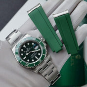 Submariner Stainless Steel “The Hulk” Green Dial Cerachrom Bezel, Ref#116610LV, 41mm